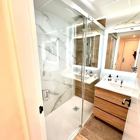 Bajondillo Con Terraza Апартаменты