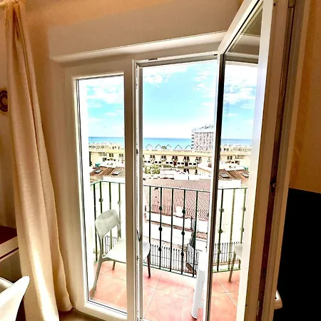 Bajondillo Sea View Apartment-