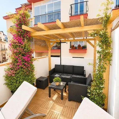Bajondillo Sea View Apartment- *